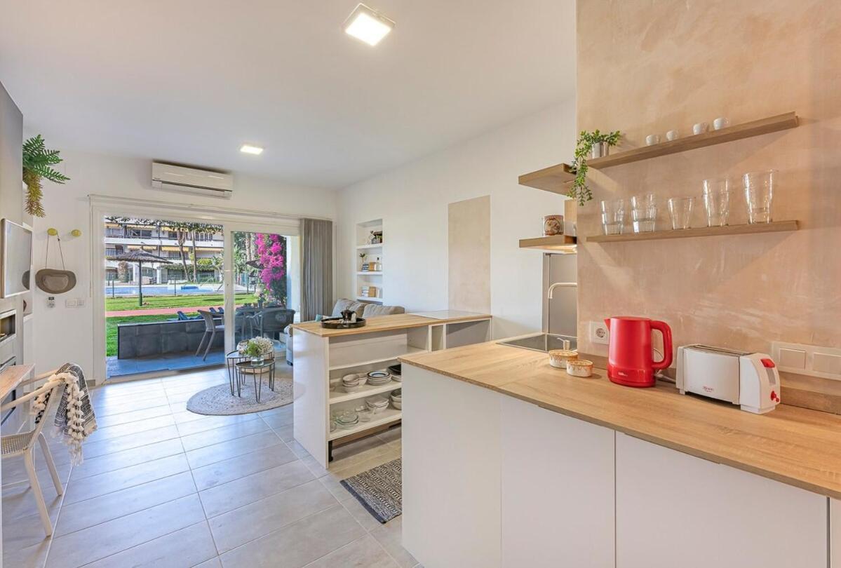 Golden Mile Getaway, Garden View, Pool & Comfort Marbella Esterno foto