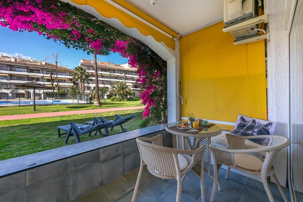 Golden Mile Getaway, Garden View, Pool & Comfort Marbella Esterno foto