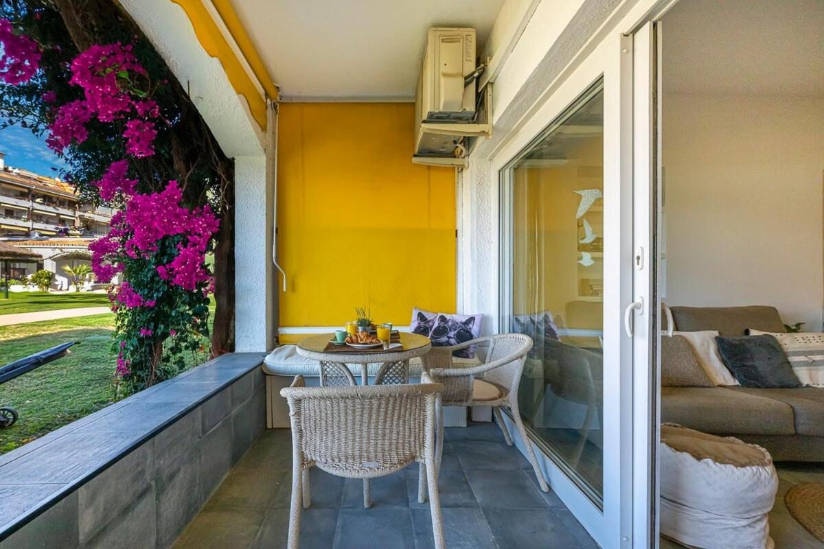 Golden Mile Getaway, Garden View, Pool & Comfort Marbella Esterno foto